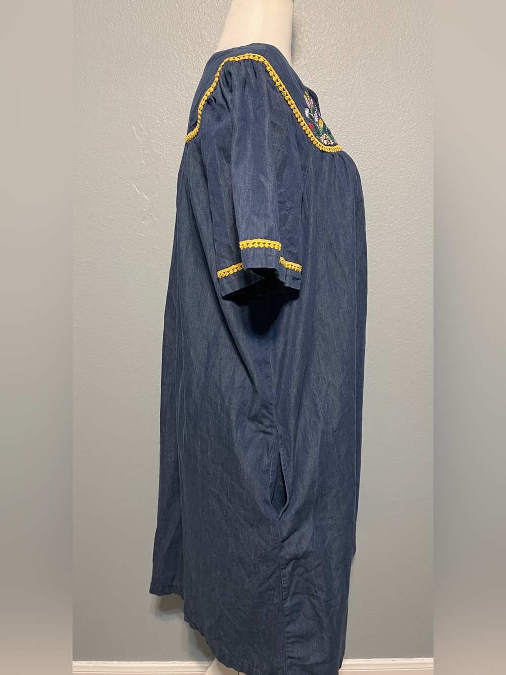 Go Softly Blue Chambray Embroidered Patio Dress Peacock Floral Prairie Boho XL - Picture 3 of 8